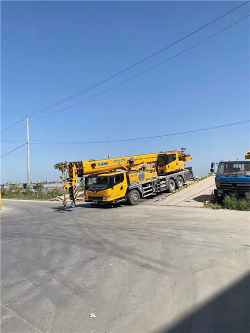 城子河区吊车作业时，可能会产生哪些额外收费项目？